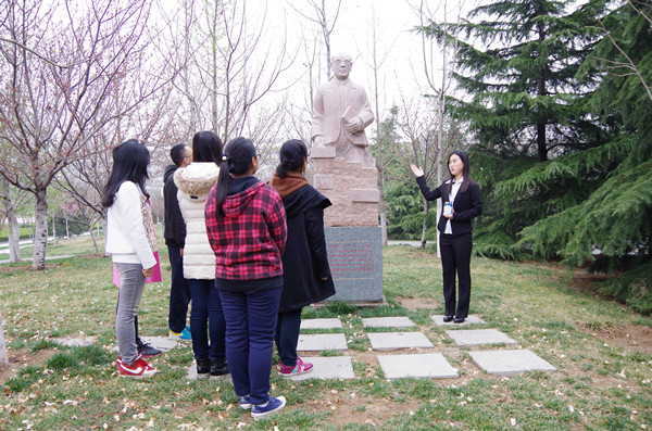 http://news.sdau.edu.cn/../uploadfile/20150416/2015041607553753.jpg